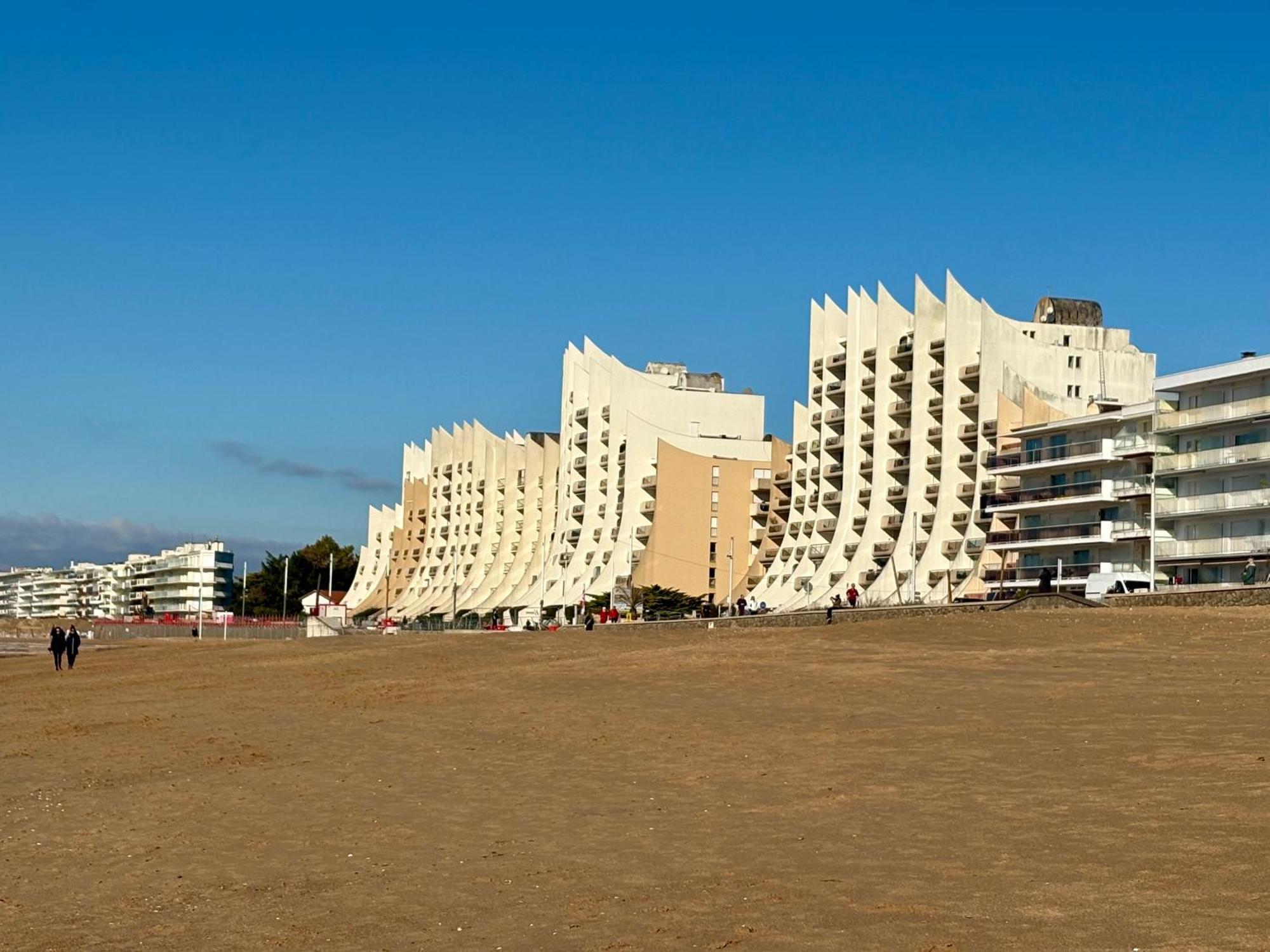 Spacious Bay View Floor 9 Parking Appartement *